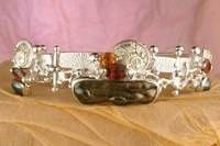 jewelry shown in international jewelry fairs and and exhibitions, bracelet handcrafted and made by artist, bracelets sold in art and craft galleries, mixed metal handcrafted jewelry, bracelet made from silver and gold, gregory pyra piro handcrafted bracelet 1040