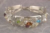 jewelry shown in international jewelry fairs and and exhibitions, bracelet handcrafted and made by artist, bracelets sold in art and craft galleries, mixed metal handcrafted jewelry, bracelet made from silver and gold, gregory pyra piro handcrafted bracelet 3510