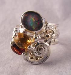 Gregory Pyra Piro artisan original handcrafted ring #3826, where to find an auction house with gemstones and jewellery, fine craft gallery handcrafted ring for sale, handcrafted ring from sterling silver and gold with opal and garnet, handcrafted ring from gold and silver with opal and citrine
