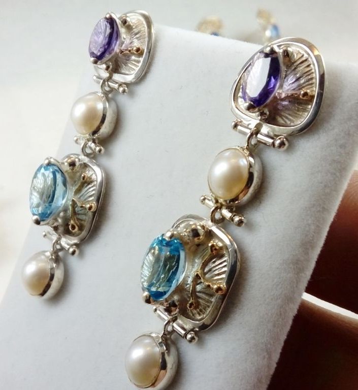 gregory pyra piro one of a kind handcrafted earrings 2933, sterling silver and 14k gold earrings, earrings with blue topaz and pearls, earrings with amethyst and blue topaz, earrings with amethyst and pearls, handcrafted earrings in art and craft galleries