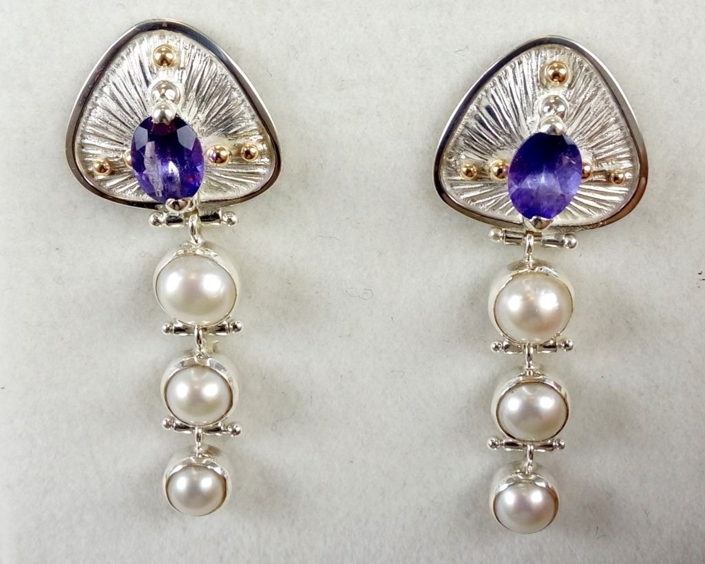 gregory pyra piro earrings 8905, silver and gold jewelry for women, luxury goods and jewelry for mature women, luxury jewelry for women, where to buy jewelry and gifts from my mother, silver and gold jewelry with gemstones for women, gold and silver jewelry with natural pearls and gemstones, retro style jewelry for women, handcrafted jewellery with amethyst, handmade jewellery with pearls, earrings with pearls and amethysts, handcrafted jewelry that is inspired with retro fashion, jewellery shown on Pinterest, jewellery shown on Facebook, jewellery shown on Instagram