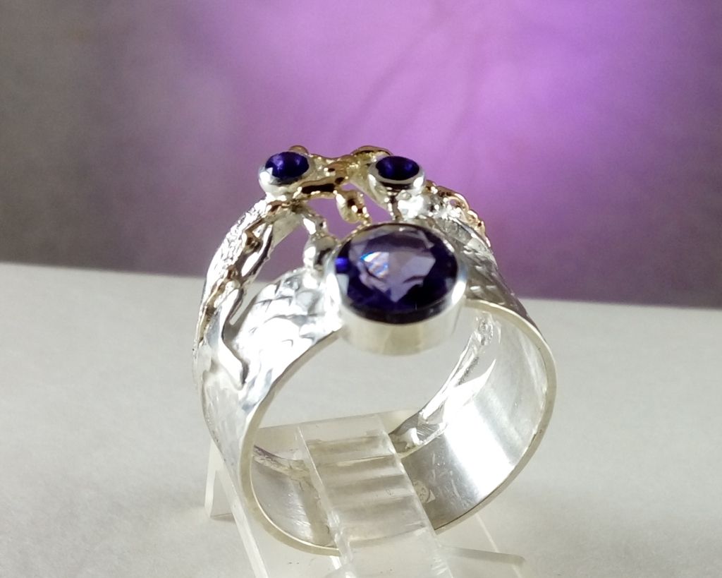 Schmuck für reife Frauen mit natürlichen Edelsteinen und Perlen, Ringe mit natürlichen Edelsteinen und Perlen, handgemachter Ring mit Amethyst, Sterlingsilber und 14 Karat Goldring, Gregory Pyra Piro Ring 6820, handgemachten Schmuck mit Lieferung nach Hause kaufen