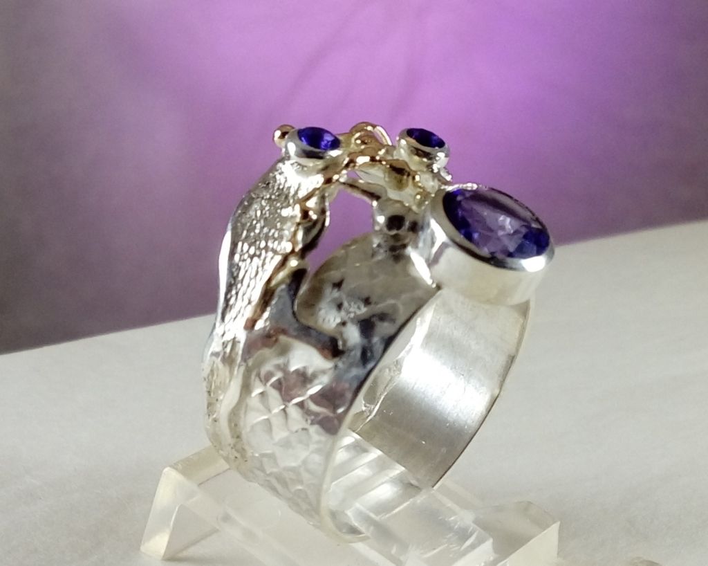 Schmuck für reife Frauen mit natürlichen Edelsteinen und Perlen, Ringe mit natürlichen Edelsteinen und Perlen, handgemachter Ring mit Amethyst, Sterlingsilber und 14 Karat Goldring, Gregory Pyra Piro Ring 6820, handgemachten Schmuck mit Lieferung nach Hause kaufen