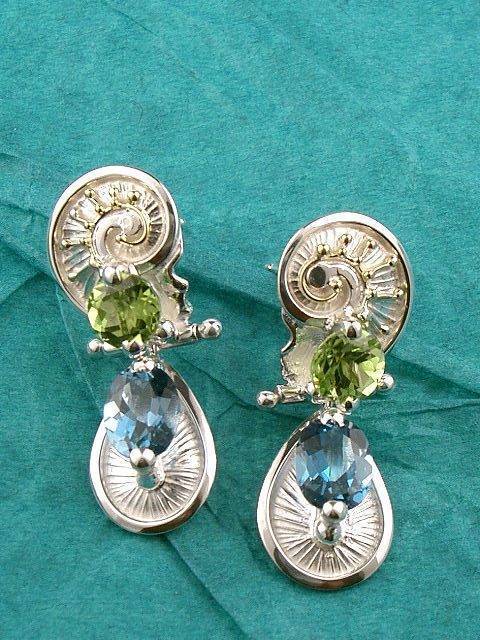 jewellery with seaside theme, jewellery with seashells theme, jewellery with nature theme, jewllery with ocean theme, jewelry made by artist, mixed metal jewelry made from silver and gold, handcrafted earrings with peridot and blue topaz 3494