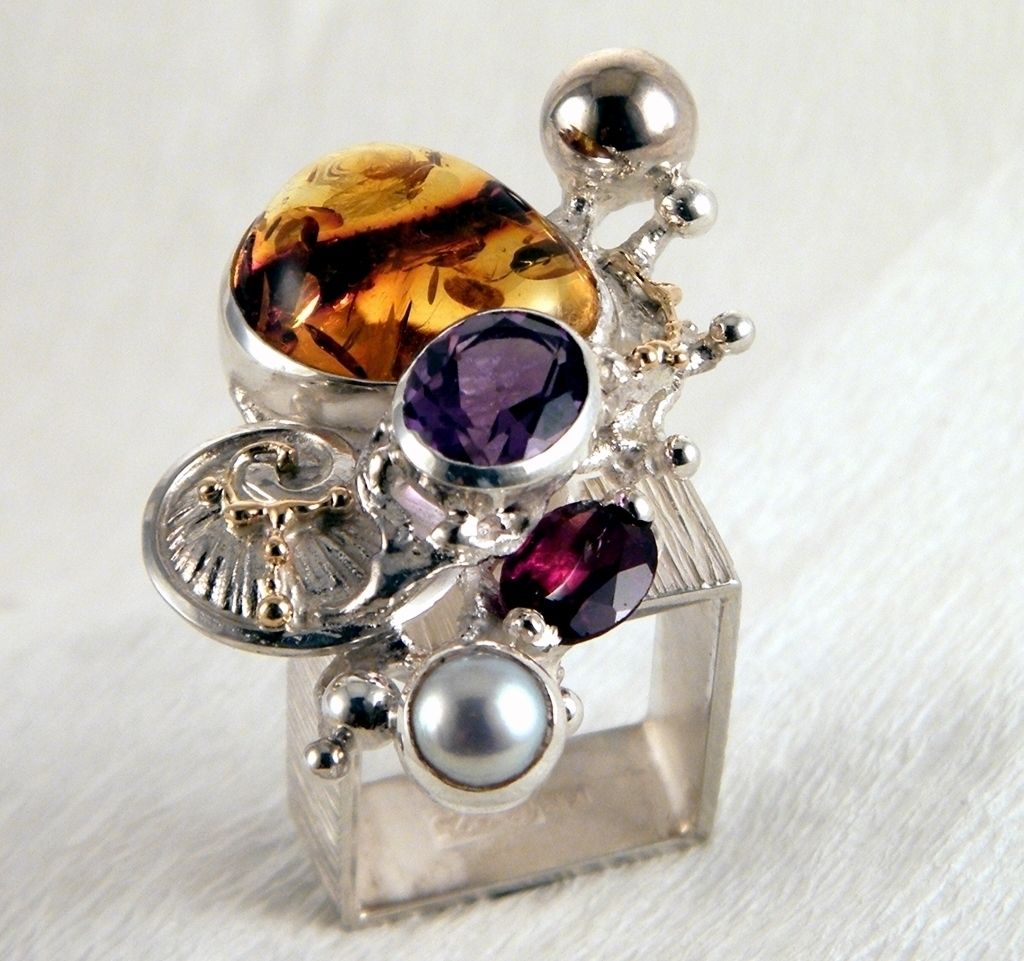 Ring 1710, Sterlingsølv og Gull, Rav, Granat, Ametyst, Perle, smykkekunst originale håndlaget, Gregory Pyra Piro