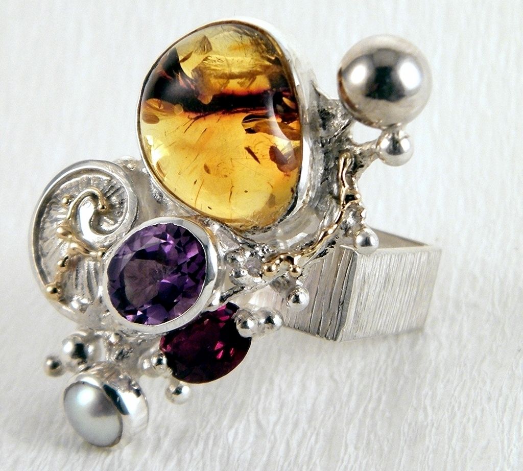 Ring 1710, Sterlingsølv og Gull, Rav, Granat, Ametyst, Perle, smykkekunst originale håndlaget, Gregory Pyra Piro