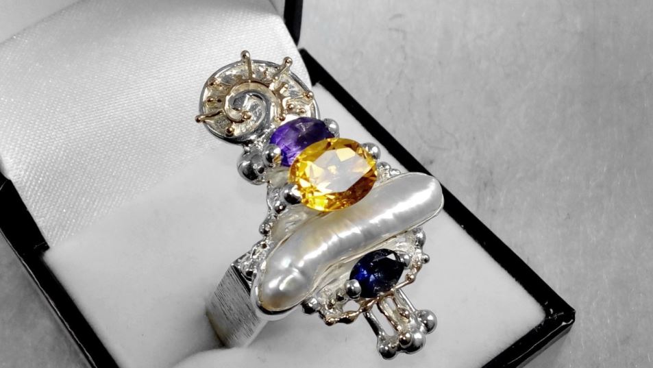 original maker's handcrafted jewellery, gregory pyra piro ring 1725, sterling silver, gold, amethyst, iolite, citrine, pearl, art nouveau inspired fashion jewelry, handcrafted jewelry with antique motif, where to find art nouveau inspired fashion jewelry, fine jewellery instpired by retro fashion, jewellery and antique shops, shop for antiques and jewellery, shop for vintage jewellery, are there still artists and designers who make jewelry the old fashioned way, where to find contemporary jewelry with an antique motif, art and craft gallery artisan handcrafted jewellery for sale, jewellery with ocean and seashell theme