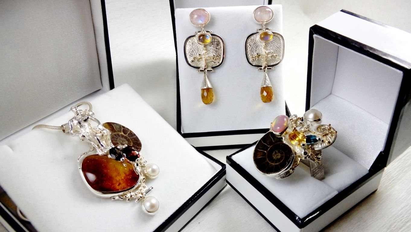 boucles, pendentif, bague, bijoux argent 925 et or pierres vraies fait main originaux