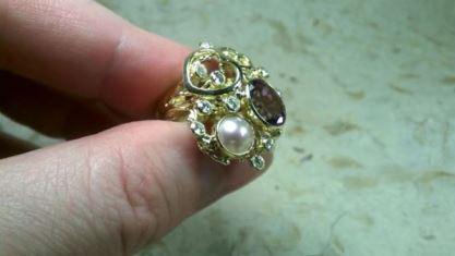 Gregory Pyra Piro Bague Or 750 avec Am&eacute;thyste, Diamants, et Perle