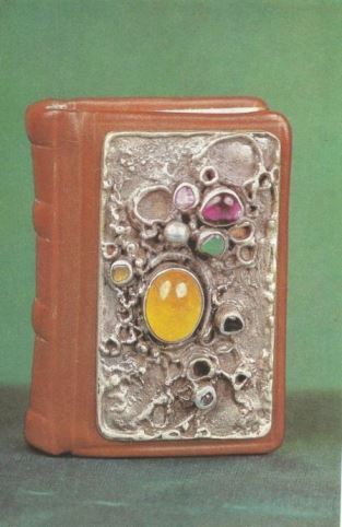 Gregory Pyra Piro Mirrior en Bois et Argent Massif avec Ambre, Am&eacute;thyste, Chrysacole
