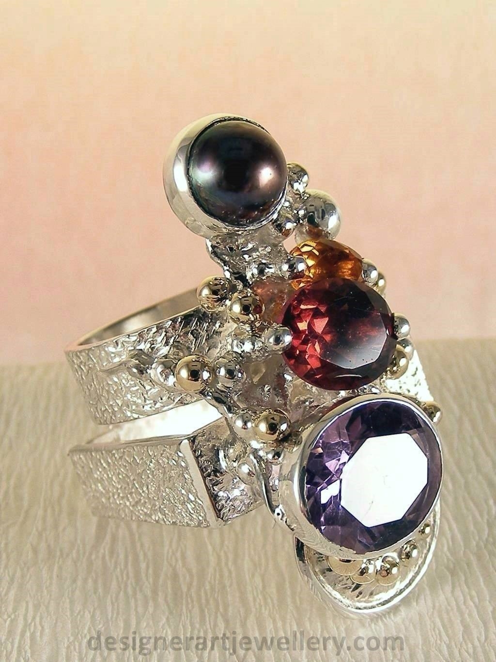 gregory pyra piro håndlavet ring 2631, ring med ametyst, ring med granat, ring med perler, sølv og guld smykker, sølv og guld ring sølv og guld med ædelstene ring Nr. 2631