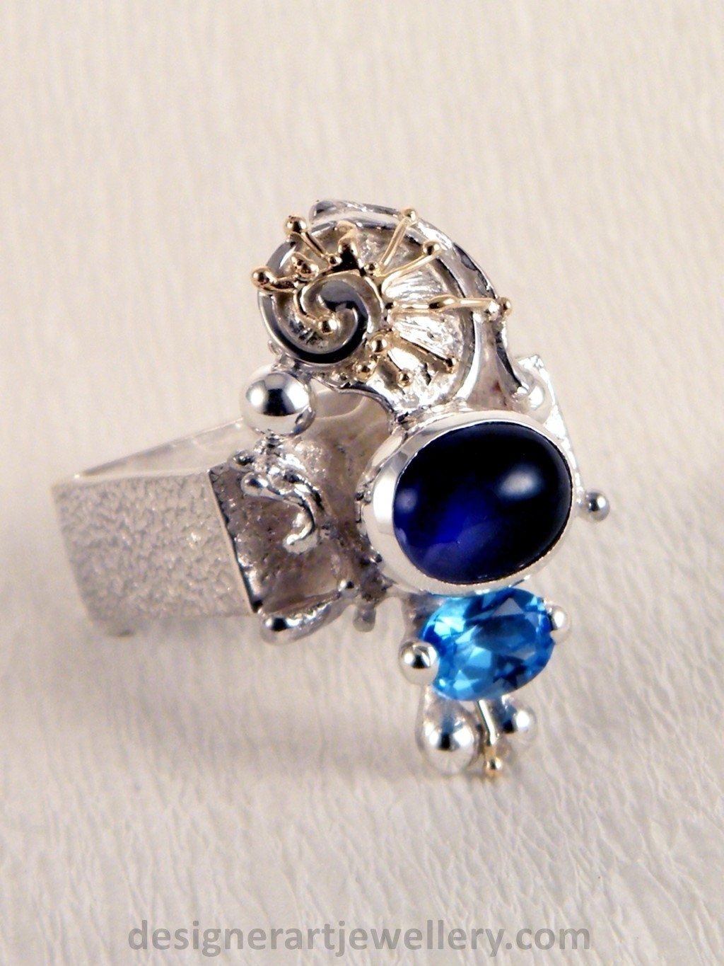 gregory pyra piro bijoux d'auteur, bijoux d'auteur or 14 ct et argent 925 avec pierres et perles, bijoux lux avec perles et pierres de créateur, bijoux d'art gregory pyra piro, bijoux avec perles naturelles et pierres précieuses, bijoux d'auteur artisanaux, argent et or bijoux, boutique et galerie bijoux, bijoux fait par des artisans, bijou lux pierrres or 14 ct et argent 925, bijoux contemporains pierres argent 925 et or 14 ct, gregory pyra piro bague artisanale 1625