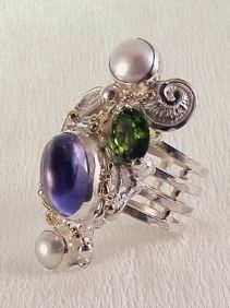 módní šperky, modní styl, sběratelská položka, šperky vyrobené ze stříbra a zlata, turmalín, perly, Gregory Pyra Piro spirálovy prstýnek čís. 7053